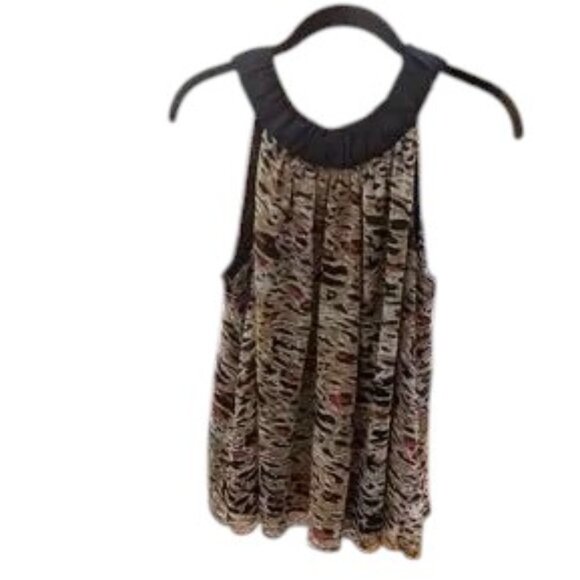 Lane Bryant Tops - LANE BRYANT Sleeveless Blouse EUC